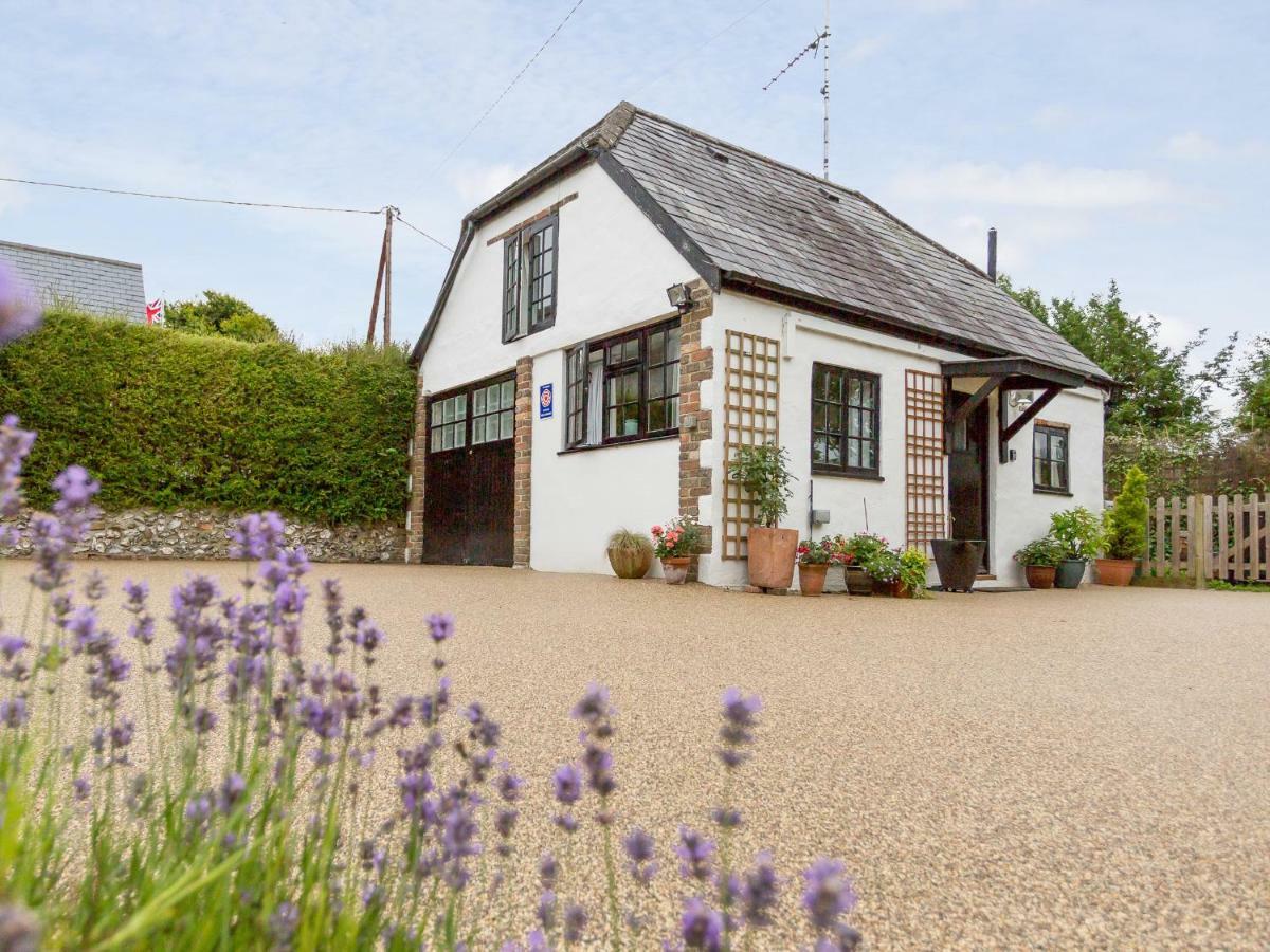 Little England Cottage Milborne Saint Andrew 외부 사진