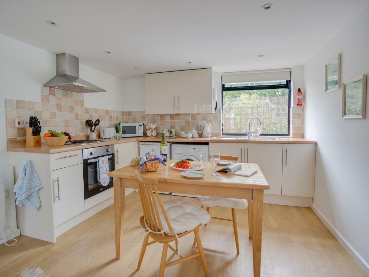 Little England Cottage Milborne Saint Andrew 외부 사진